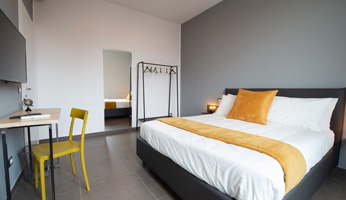 Habitación Deluxe con 1 cama doble o 2 individuales, vistas a la ciudad