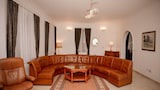 Business Apartment, Courtyard View