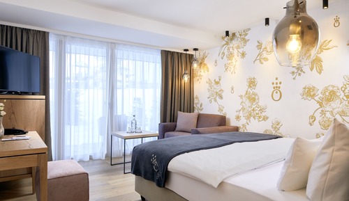 Suite Confort, 1 cama de matrimonio grande con sofá cama