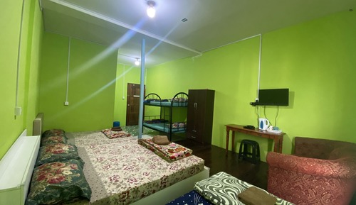 Habitación familiar (No. 4 Konnichiwa)