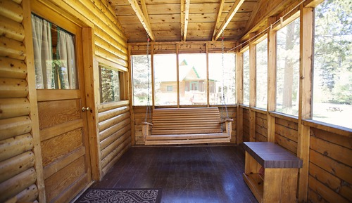 Cabaña tradicional, 2 habitaciones, vistas al río