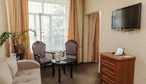 Suite, vistas al patio