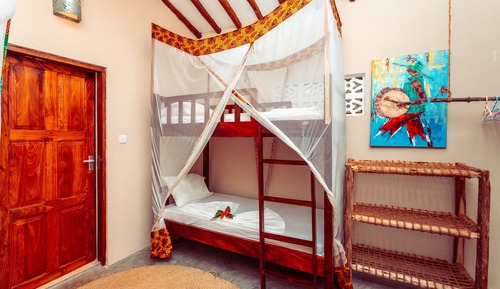 Habitación cuádruple familiar, vistas al jardín