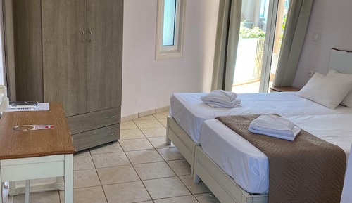 Habitación estándar con 2 camas individuales, 2 camas individuales, no fumadores, vistas al mar
