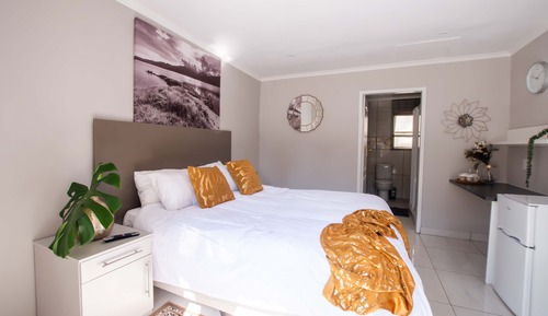 Suite Estudio Business, 1 cama de matrimonio
