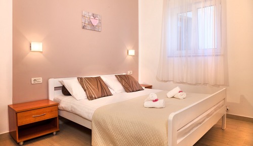 Apartamento, 2 habitaciones, terraza, vistas al mar