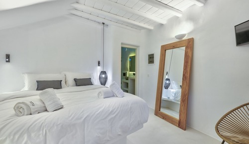 Mews Luxury Suite