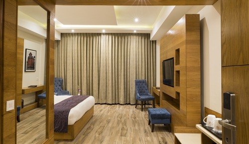 Habitación ejecutiva, 1 cama de matrimonio grande, vistas a la ciudad