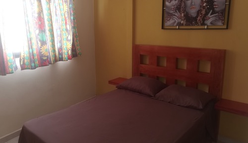 Apartamento ejecutivo, vistas a la piscina