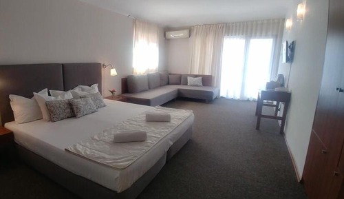 Estudio Deluxe, balcón
