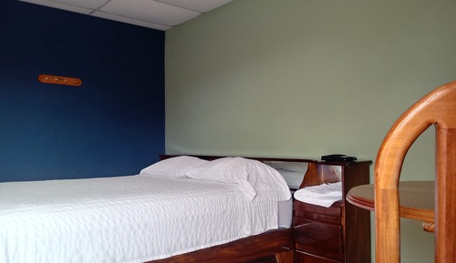 Habitación triple, varias camas, no fumadores