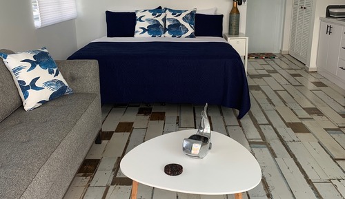 Suite estudio Deluxe, 1 habitación, balcón, vistas parciales al mar
