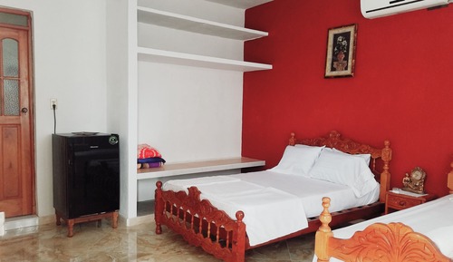 Habitación con 1 cama doble o 2 individuales