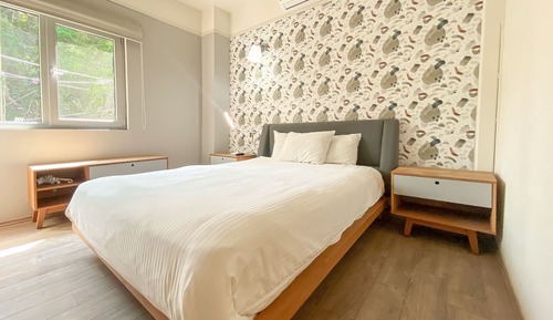 Habitación Deluxe, 1 cama de matrimonio grande, vistas a la ciudad