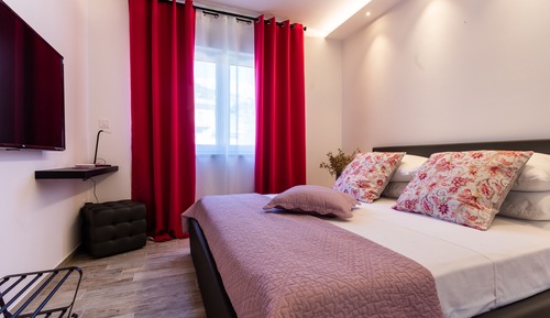 Apartamento exclusivo, 2 habitaciones, vistas al mar