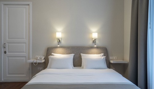 Apartamento Royal, 1 cama de matrimonio grande con sofá cama, vistas a la ciudad