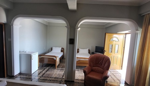 Suite estudio familiar, varias camas, vistas al mar