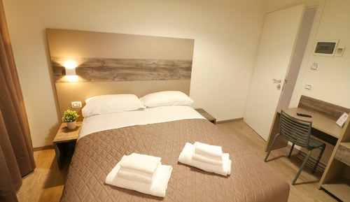 Economy Double Room, 1 French bed,City View