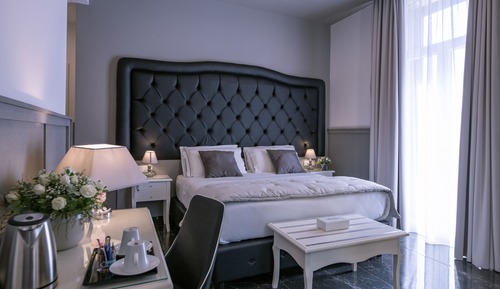 Habitación estándar con 1 cama doble o 2 individuales