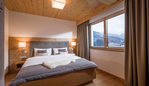 Apartamento, en edificio anexo