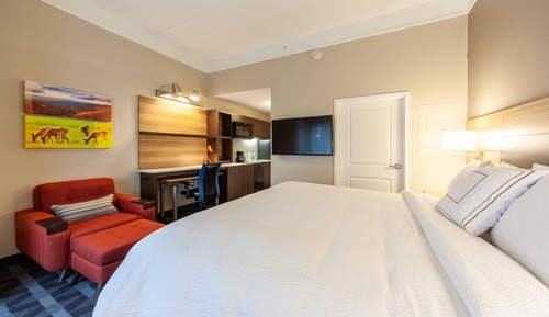Estudio, 1 cama de matrimonio grande