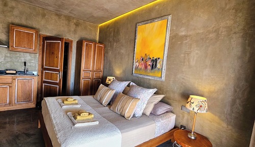 Suite, 1 cama de matrimonio grande, vistas al mar (1)