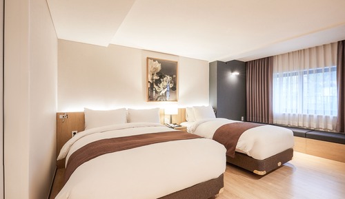 Suite (Residential)