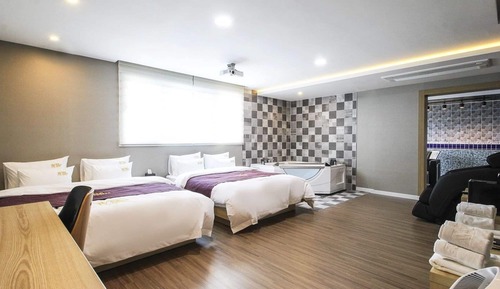 Suite familiar