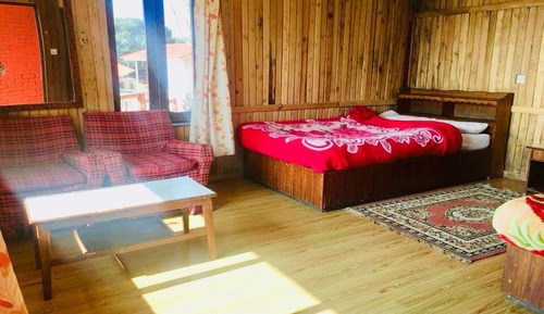 Habitación básica doble, vistas a la colina