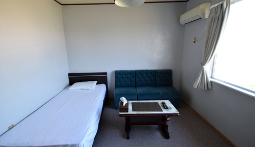 Habitación individual básica, vistas parciales al mar