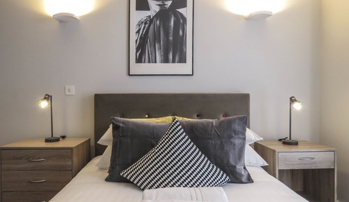Apartamento Business, varias camas