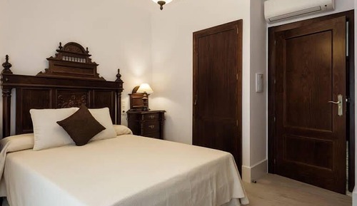 Habitación con 1 cama doble o 2 individuales