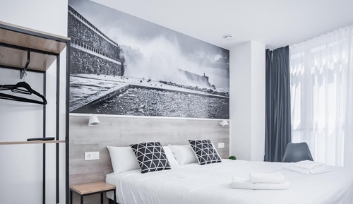 Habitación con 2 camas individuales, accesible para personas con discapacidad