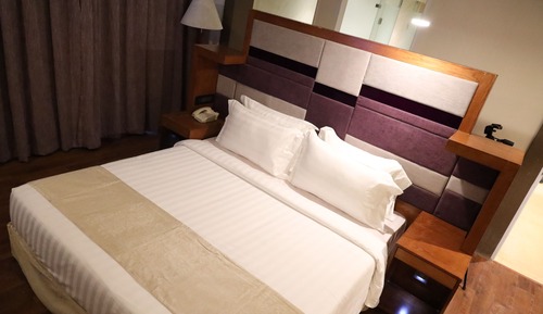 Queen Suite