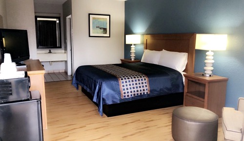 Habitación estándar, 1 cama de matrimonio grande, no fumadores, frigorífico y microondas