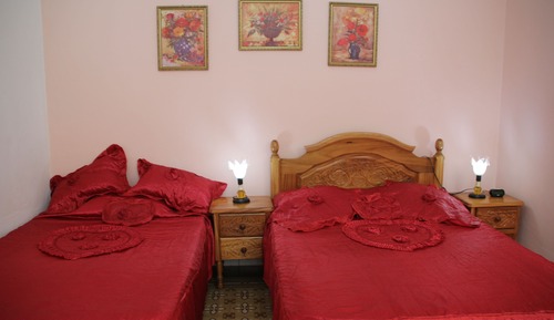 Habitación con 1 cama doble o 2 individuales