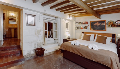 Habitación económica doble, vistas al patio