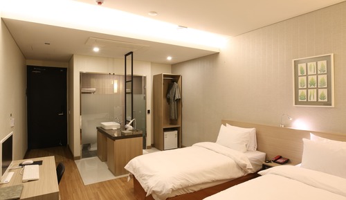 Habitación estándar con 2 camas individuales