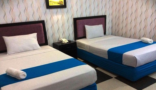 Habitación estándar con 2 camas individuales