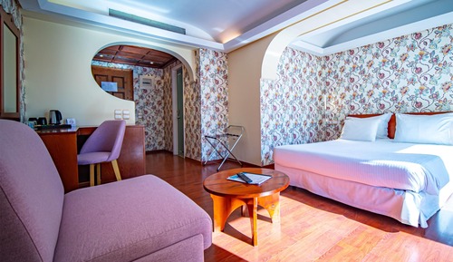 Suite junior, vistas al jardín (Superior)
