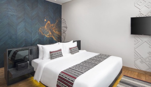 Suite, vistas al río
