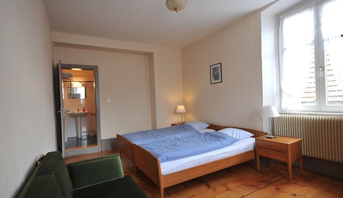 Habitación estándar con 1 cama doble o 2 individuales
