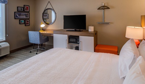 Habitación, 1 cama de matrimonio grande, no fumadores, frigorífico y microondas