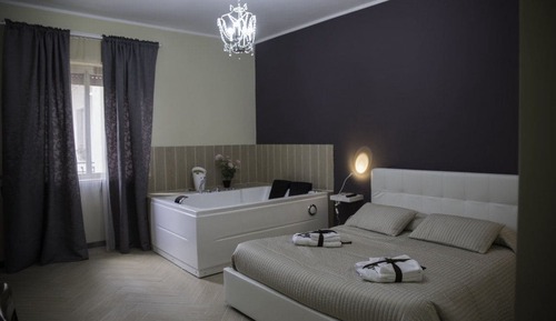 Suite, bañera de hidromasaje