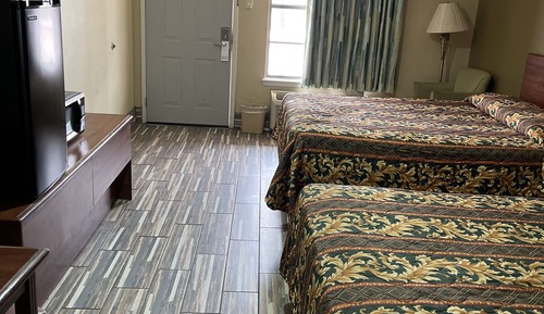 Habitación estándar doble, 2 camas de matrimonio, fumadores
