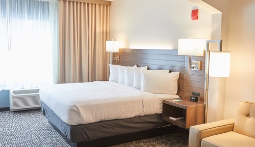 Estudio Business, 1 cama de matrimonio grande