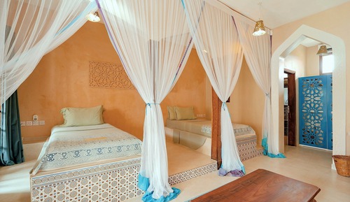 Deluxe Standard Twin Room