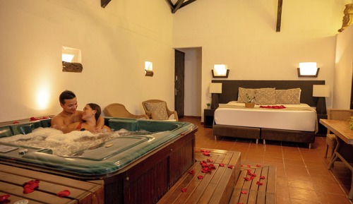 Suite, 1 cama de matrimonio grande, bañera de hidromasaje