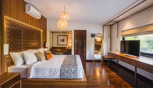 Villa romántica, 1 cama de matrimonio grande, vistas al valle