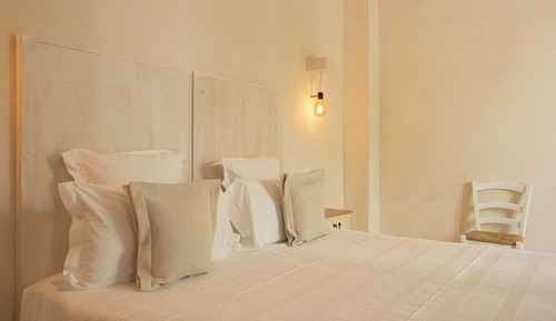 Habitación estándar con 1 cama doble o 2 individuales
